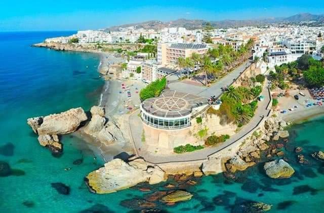 Nerja Centro, Playa Carabeo Apartment Exterior photo